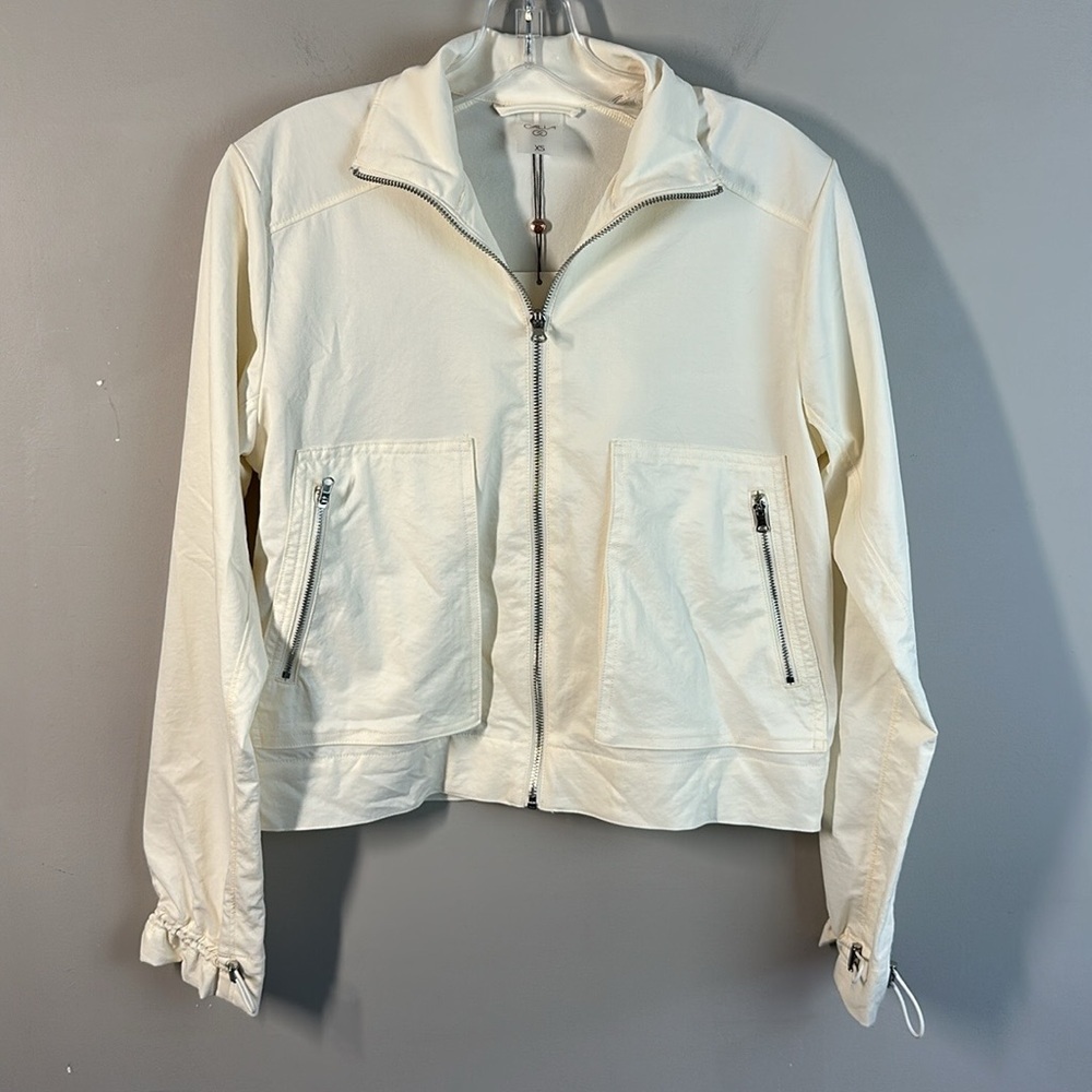 NWT Calia Womens Twill Cargo Jacket Ivory Size XS Mock Neck Athleisure Gym Zip - Picture 5 of 16